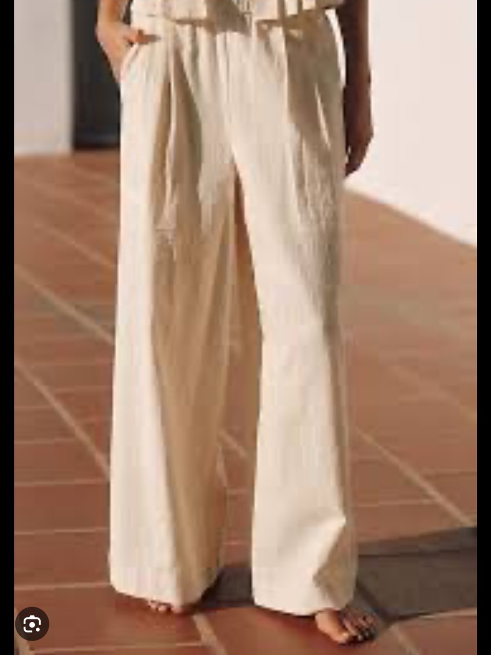 Effortless Wide-Leg Cream Trousers with Elastic Waist